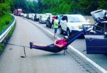 Photo of Весёлые картинки в понедельник: «Ты обиделась?» (34 фото)