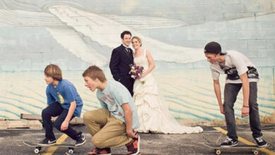 Photo of Свадебные фотобомбы: когда идеальные кадры идут не по плану (19 фото)